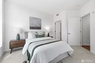 2033 2nd Ave, Seattle, WA 98121 - Photo 13