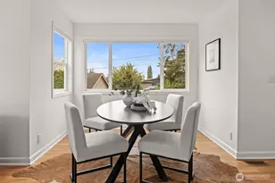 10835 35th Ave SW, Seattle, WA 98146 - Photo 5