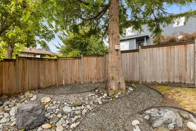 10835 35th Avenue SW, Seattle, WA 98146 - Photo 33