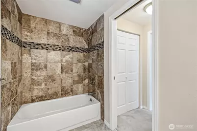 5713 187th Avenue E, Lake Tapps, WA 98391 - Photo 11