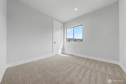 567 S Perry Avenue, East Wenatchee, WA 98802 - Photo 33