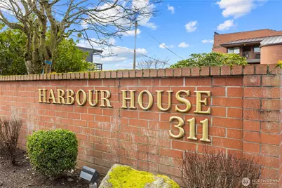 311 S 2nd Street #101, Kirkland, WA 98033 - Photo 3