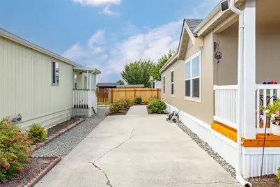 1120 S 25th Street #31, Mount Vernon, WA 98274 - Photo 3