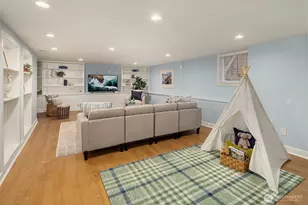 4319 NE 44th St, Seattle, WA 98105 - Photo 33