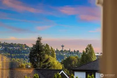 4319 NE 44th Street, Seattle, WA 98105 - Photo 23