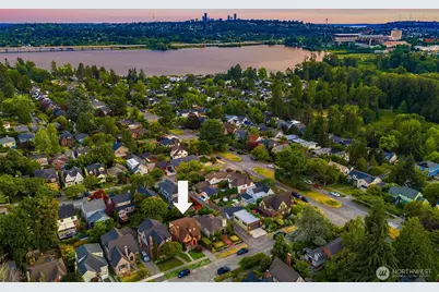 4319 NE 44th Street, Seattle, WA 98105 - Photo 37