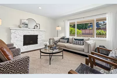 9652 42nd Avenue NE, Seattle, WA 98115 - Photo 5