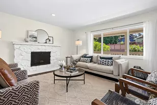 9652 42nd Ave NE, Seattle, WA 98115 - Photo 5
