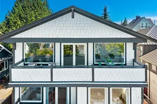 4048 56th Ave SW, Seattle, WA 98116 - Photo 3