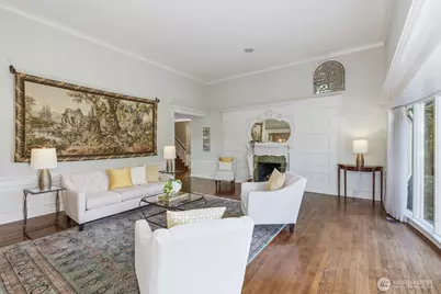 2109 38th Avenue E, Seattle, WA 98112 - Photo 5