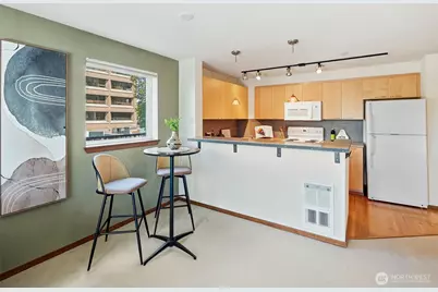 12334 31st Avenue NE #202, Seattle, WA 98125 - Photo 11