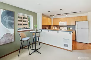 12334 31st Ave NE, Seattle, WA 98125 - Photo 11