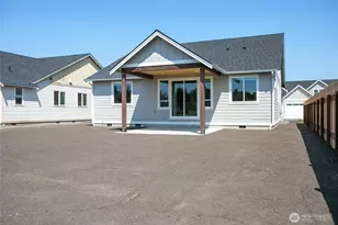 317 W 3rd St, Everson, WA 98247 - Photo 33