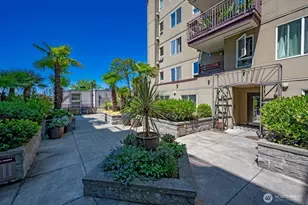 1711 E Olive Wy, Seattle, WA 98102 - Photo 27