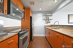 1711 E Olive Wy, Seattle, WA 98102 - Photo 9