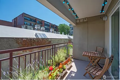 1711 E Olive Way #305, Seattle, WA 98102 - Photo 23