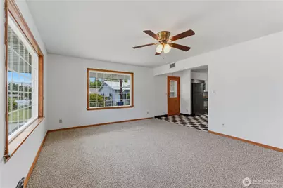 1325 9th Street, Wenatchee, WA 98801 - Photo 5