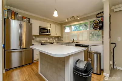 1301 Bel Air Road, Tacoma, WA 98406 - Photo 9