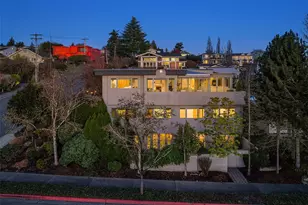 7 10th Ave, Kirkland, WA 98033 - Photo 3