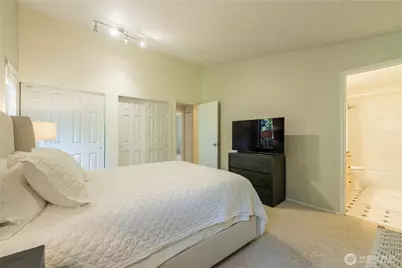 8005 NE 120th Street, Kirkland, WA 98034 - Photo 19