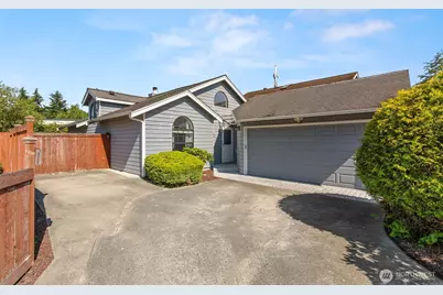 7612 Colony Court NE, Bremerton, WA 98311 - Photo 3