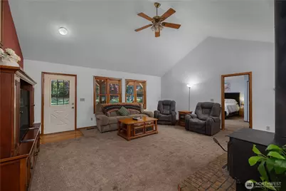18121 Mi Lane SW, Rochester, WA 98579 - Photo 17