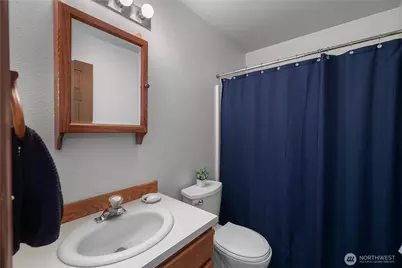 18121 Mi Lane SW, Rochester, WA 98579 - Photo 33