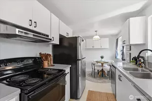 10236 11th Ave SW, Seattle, WA 98146 - Photo 9