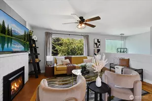 10236 11th Ave SW, Seattle, WA 98146 - Photo 3