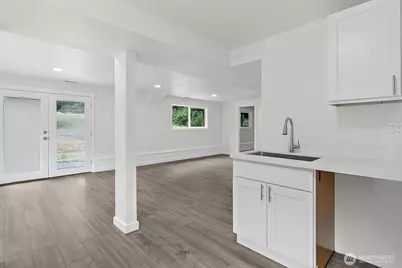 19019 SE 164th Street, Renton, WA 98058 - Photo 17