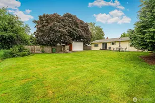 835 Livingston Bay Shore Dr, Camano Island, WA 98282 - Photo 19