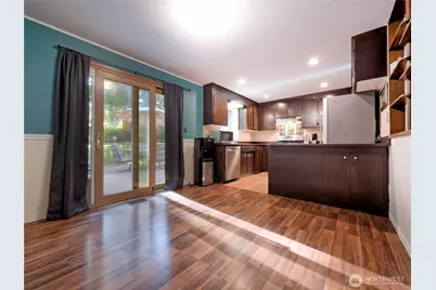 30443 3rd Avenue S, Federal Way, WA 98003 - Photo 7