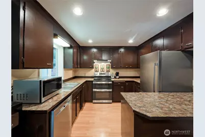 30443 3rd Avenue S, Federal Way, WA 98003 - Photo 11