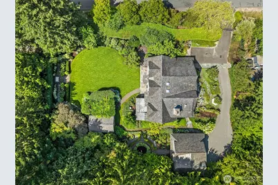 8106 Overlake Drive W, Medina, WA 98039 - Photo 3