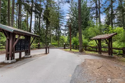 38922 Madrona Drive E, Roy, WA 98580 - Photo 3