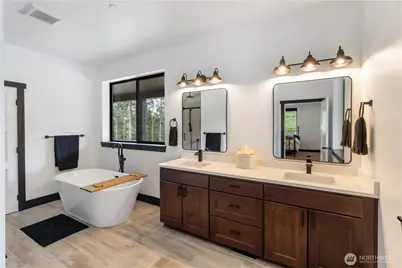 38922 Madrona Drive E, Roy, WA 98580 - Photo 13