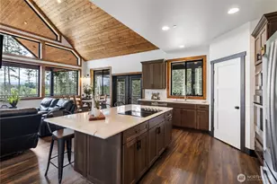 38922 Madrona Dr E, Roy, WA 98580 - Photo 9