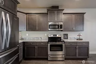 1738 Skylar Ct, Wenatchee, WA 98801 - Photo 13