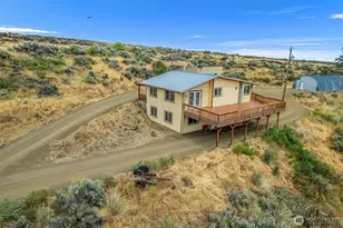 612 Rd S SW, East Wenatchee, WA 98802 - Photo 3