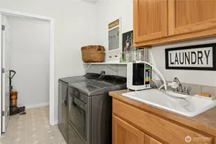 2370 SW Winchester St, Oak Harbor, WA 98277 - Photo 19