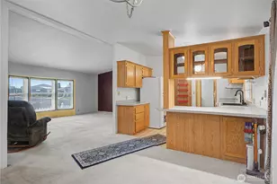 2240 W Broadway Ave, Moses Lake, WA 98837 - Photo 15