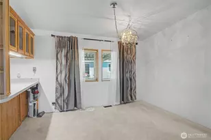 2240 W Broadway Ave, Moses Lake, WA 98837 - Photo 13