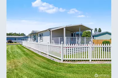 2240 W Broadway Avenue #251, Moses Lake, WA 98837 - Photo 3