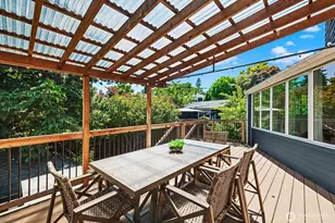 2034 Federal Ave E, Seattle, WA 98102 - Photo 19
