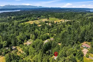9375 NE Eric Ave, Bainbridge Island, WA 98110 - Photo 37