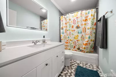 1524 NE 140th Street #D2, Seattle, WA 98125 - Photo 21