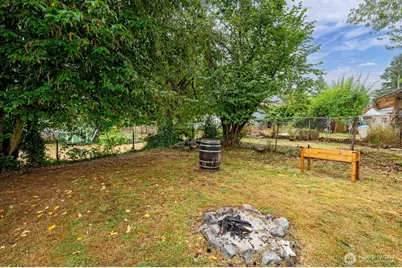 10625 17th Avenue SW, Seattle, WA 98146 - Photo 29