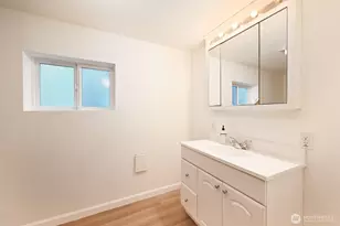10625 17th Ave SW, Seattle, WA 98146 - Photo 19