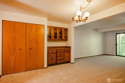 3921 108th Avenue NE #201A, Bellevue, WA 98004 - Photo 7
