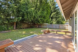 10816 10th Dr SE, Everett, WA 98208 - Photo 21
